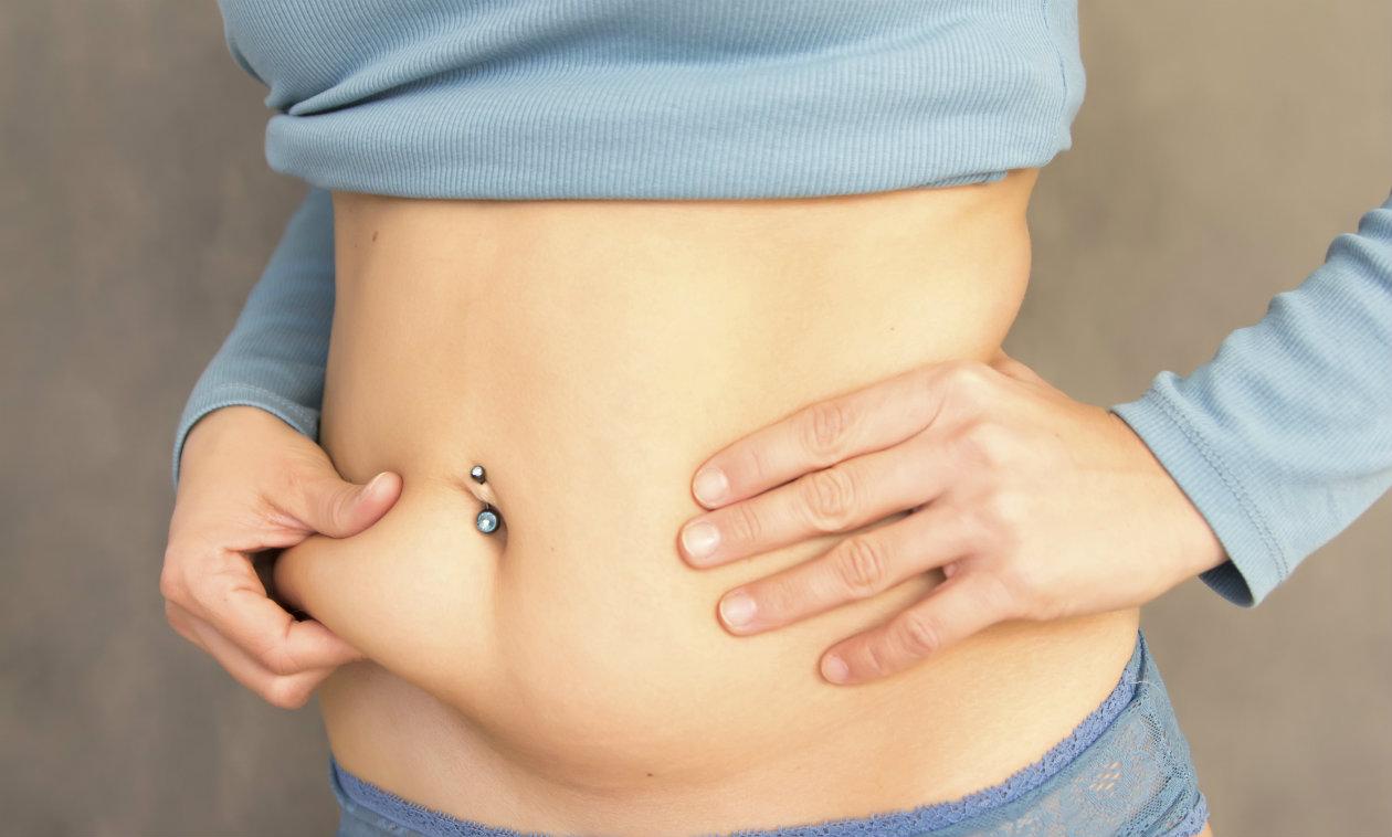 La hinchazón abdominal puede ser provocada por varios factores. 