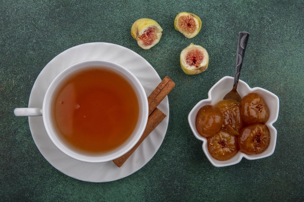 té de hojas de higo para combatir obesidad, diabetes entre otras